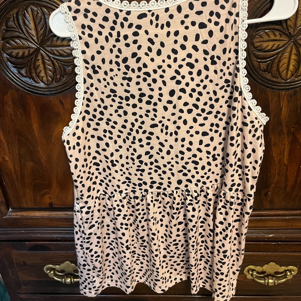 Leopard Top - Picture 2 of 3